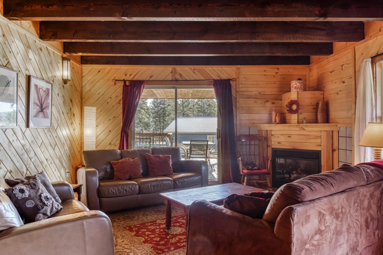 Split Pine Cabin Пагоса Спрингс Екстериор снимка